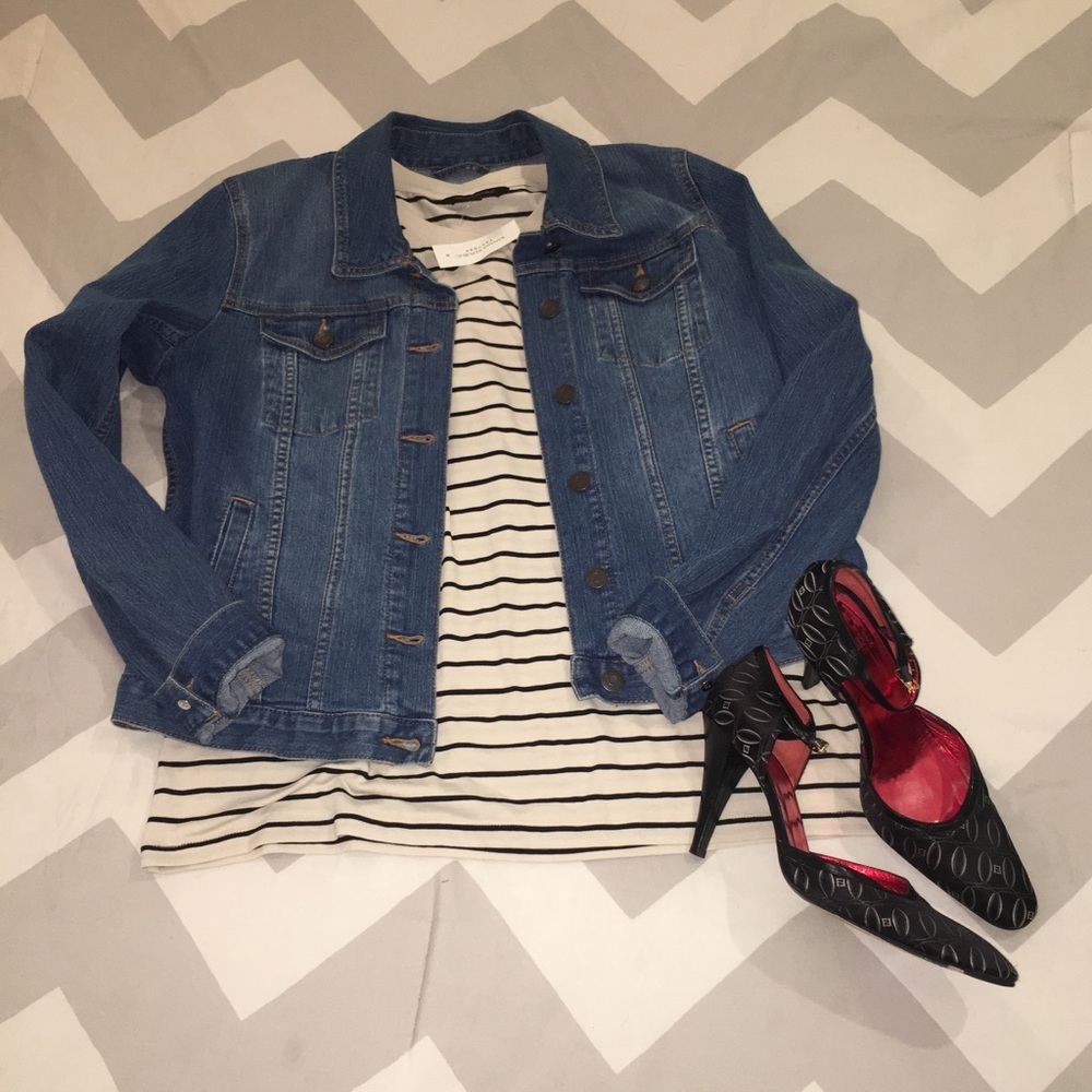 Banana republic tee